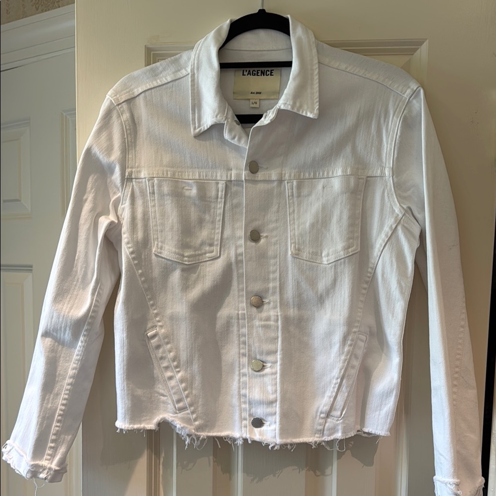 L'AGENCE Janelle White Cropped Jean Jacket Distressed Hem